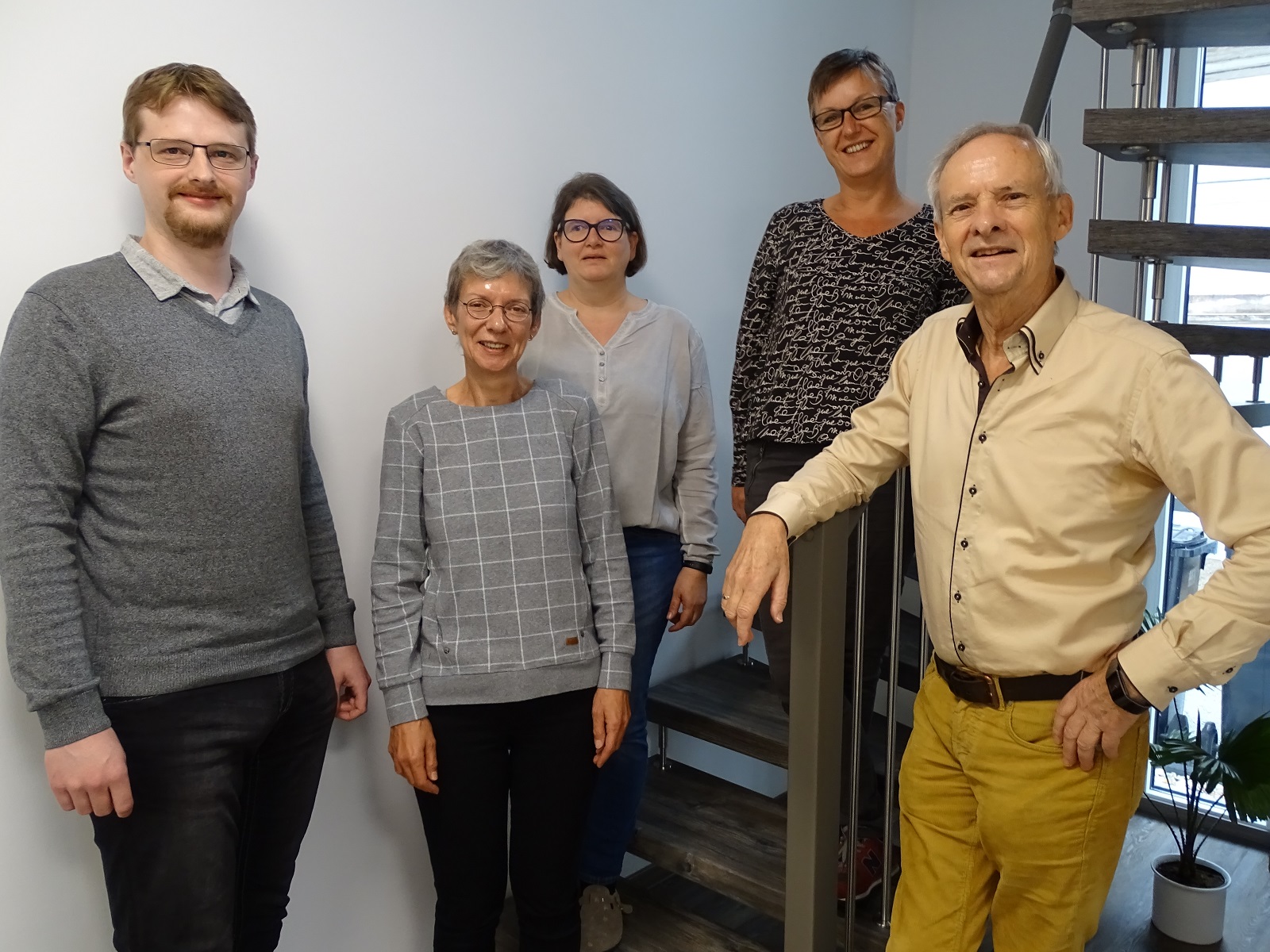 Creativ Projekt Ingenieurbüro - Unser Team vor Ort Creativ Projekt Ingenieurbüro - Unser Team vor Ort